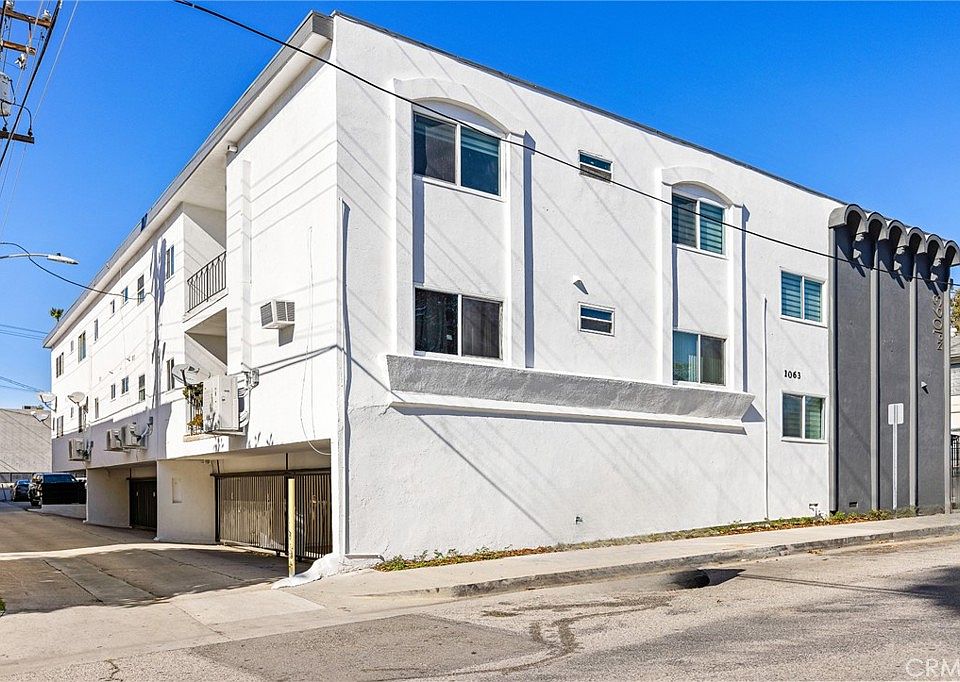 1st image of 1063 Justin Ave