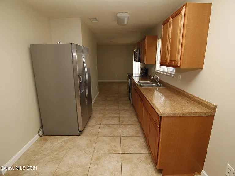 151 Mabry St — Photo 7