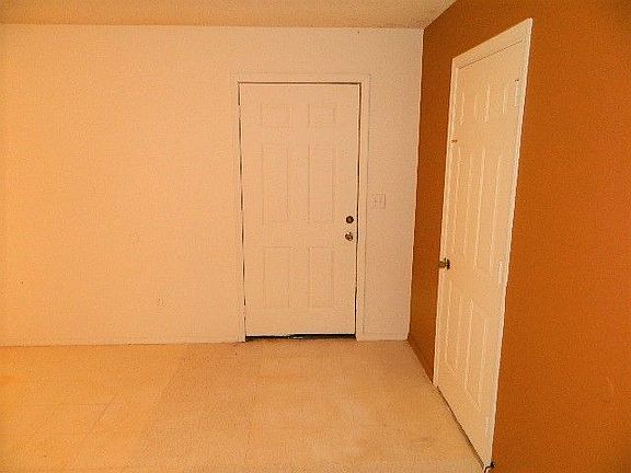 5th image of 306 E Thurman St APT 2