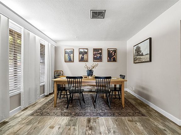 5th image of 708 E Main St
