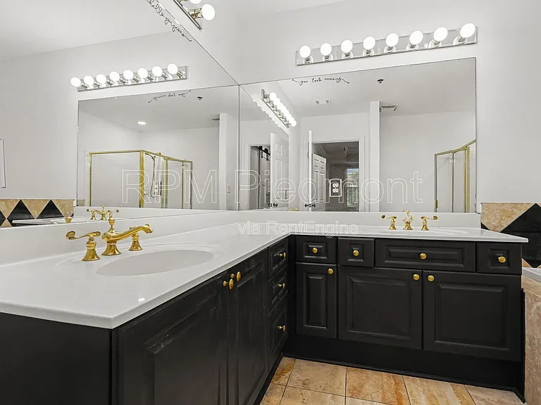 1735 Peachtree St NE #226 — Photo 17