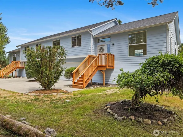 17703 Engebretsen Road, Granite Falls, WA 98252