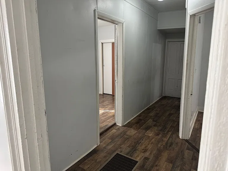1709 Francis St — Photo 8