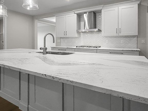 Pearl Model Kitchen