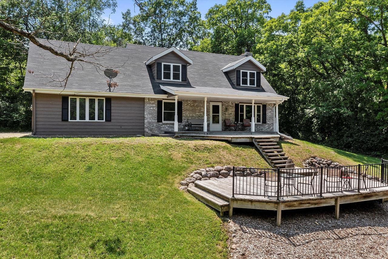 S43W38541 Highway D, Dousman, WI 53118 Zillow