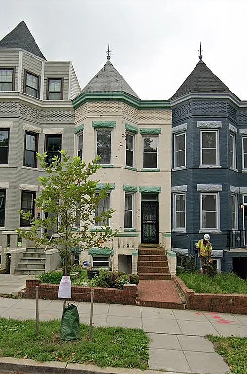 37 U St NE photo 1