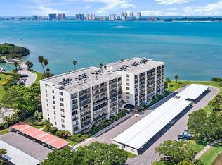 100 Oakmont Ln APT 208, Belleair, FL 33756