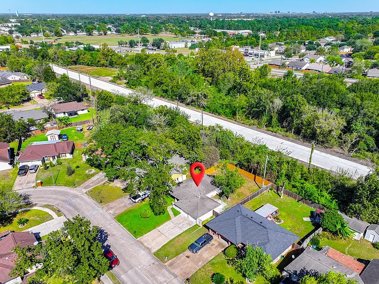 10126 Pine Moss Dr — Photo 48
