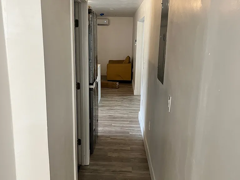 5000 SW 26th Ave — Photo 34