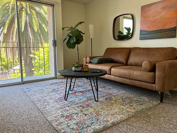 3rd image of 1022 Leff St #B