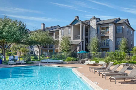 Lakeline Parmer Lane — Photo 2
