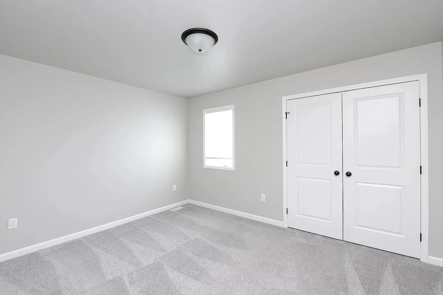 2383 Eagle Valley Drive South - 1 — Photo 2