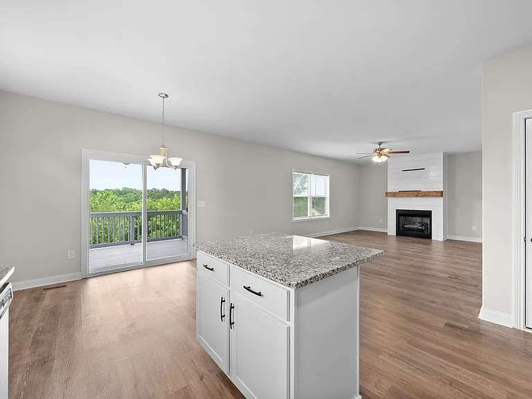 668 Crestone Ct — Photo 12