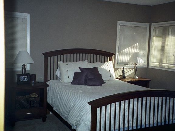 2nd image of 3672 Carlisle Ct