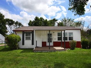 1615 W Crawford St, Wichita, KS 67217