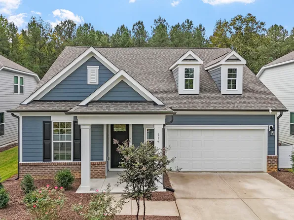 516 Darter St, Holly Springs, NC 27540