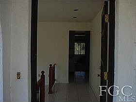 5th image of 843 Sentinella Blvd