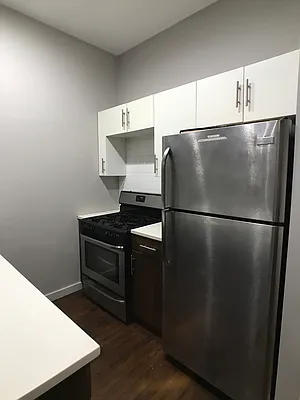 Rented by City Vista Inc | media 11