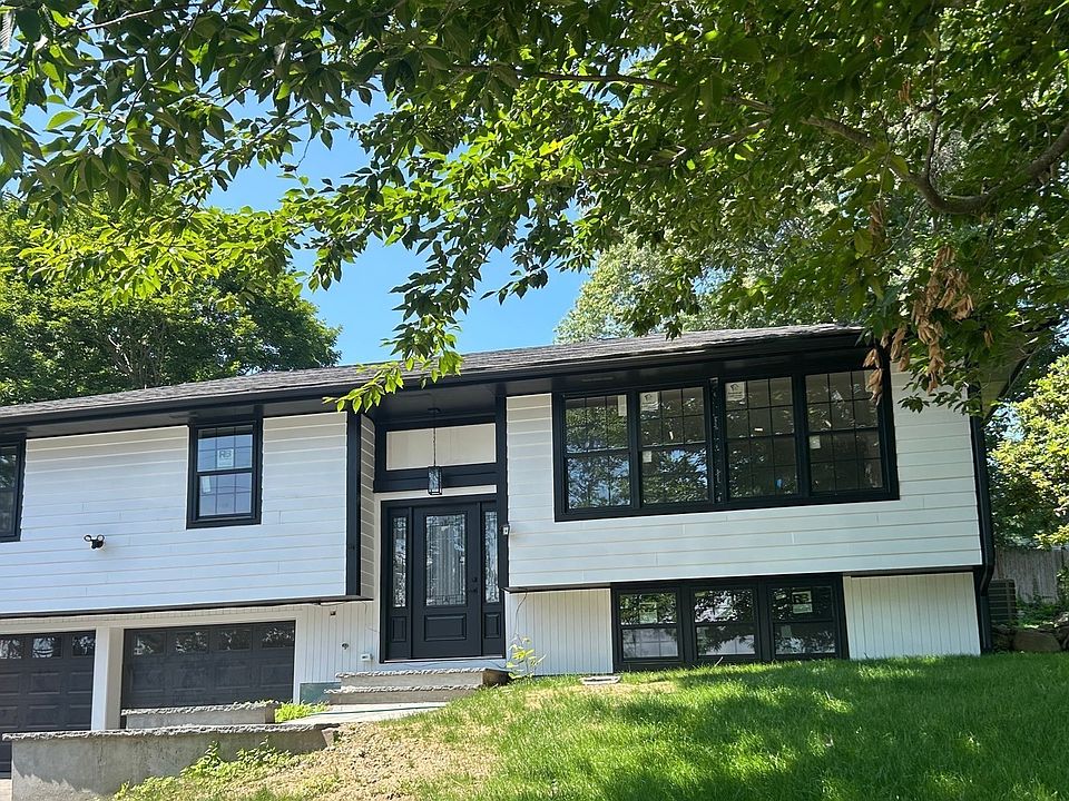 1st image of 601 Winter St