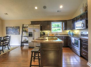 548 Callie Ave, Gallatin, TN 37066