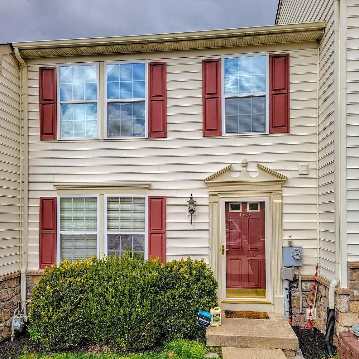 1903 Orchard View Rd, Reading, PA 19606 Zillow
