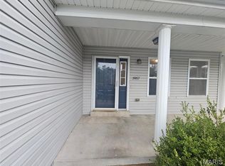 3957 Max Weich Pl, Florissant, MO 63033