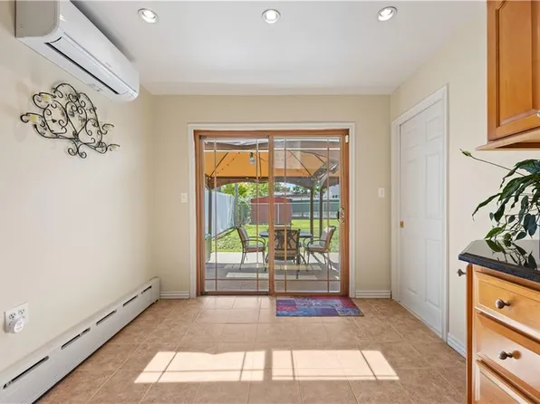 3710 Avenue P image 12 of 40