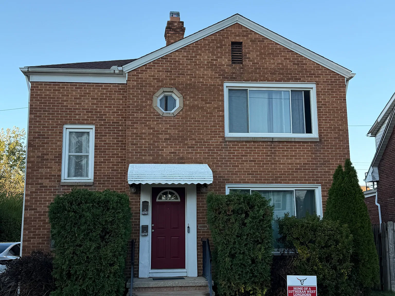 7524 Deerfield Dr — Photo 1