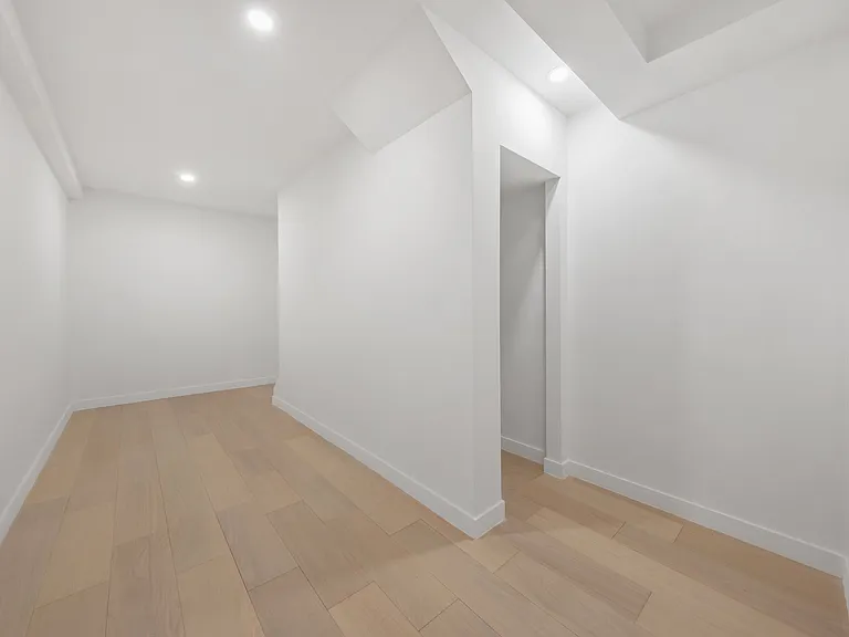 177 E 3rd St #1E — Photo 8