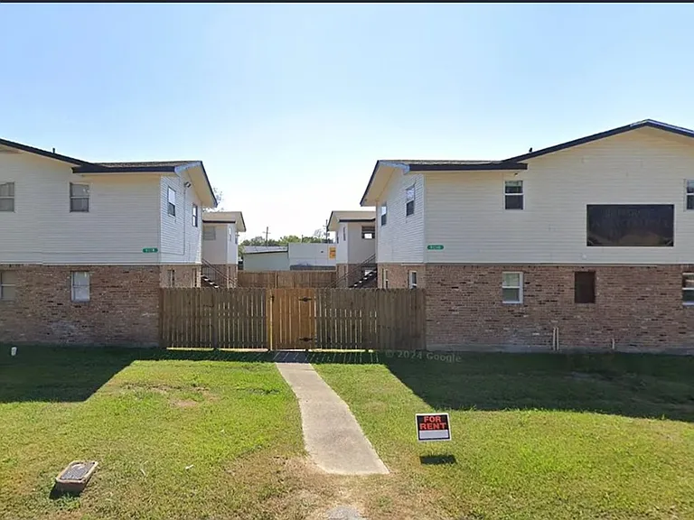 2575 Primrose St — Photo 1