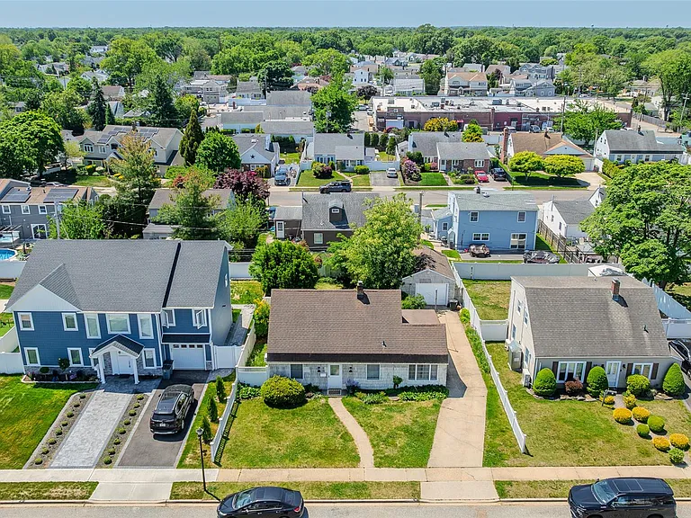 68 Crescent Ln — Photo 45