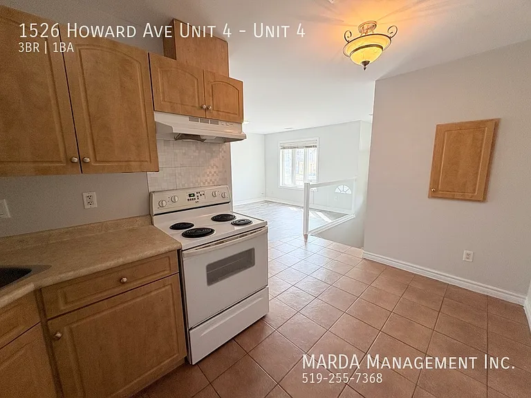 1526 Howard Ave #4 — Photo 7