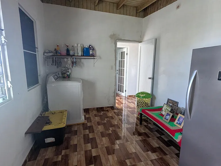 Solar 8 El Juicio Los Llanos #Bo. Llanos — Photo 20