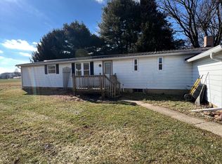 18302 Danville Jelloway Rd, Danville, OH 43014