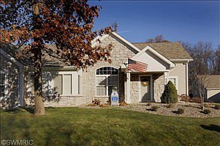 3rd image of 283 Ashton Lake Dr