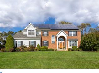 34 Cloverdale Way, Columbus, NJ 08022