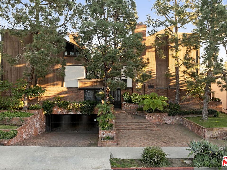 1st image of 202 San Vicente Blvd APT 6