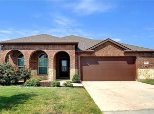 3007 Lake Ridge Dr, Sanger, TX 76266