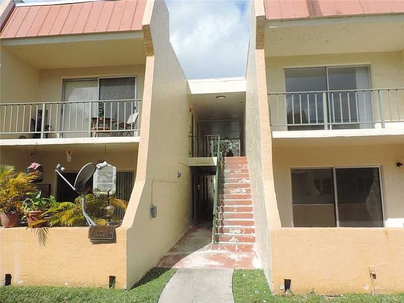 1st image of 13900 SW 90th Ave #205