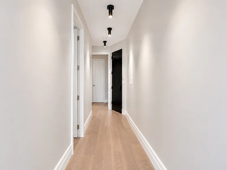 90 Bedford St #1R — Photo 11
