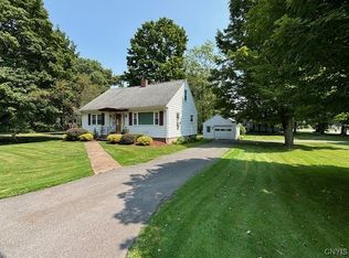 17 Dwight Ave, Clinton, NY 13323