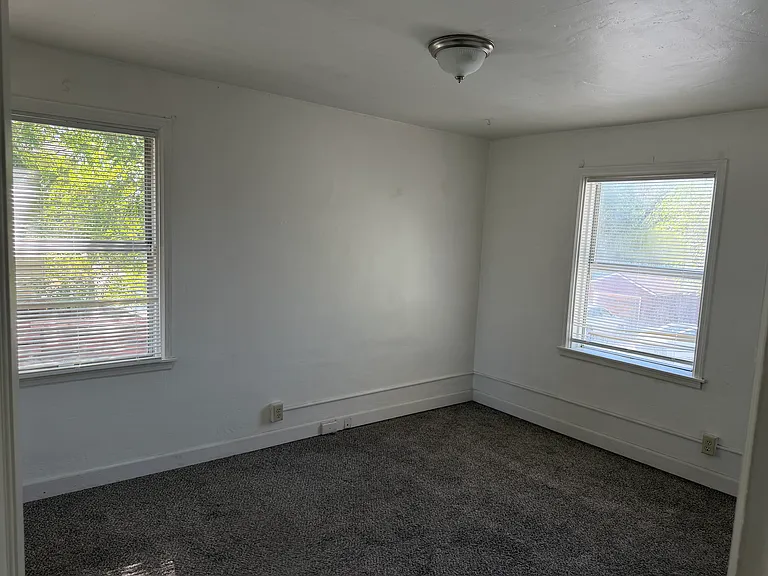 1111 Strand Pl #C — Photo 7