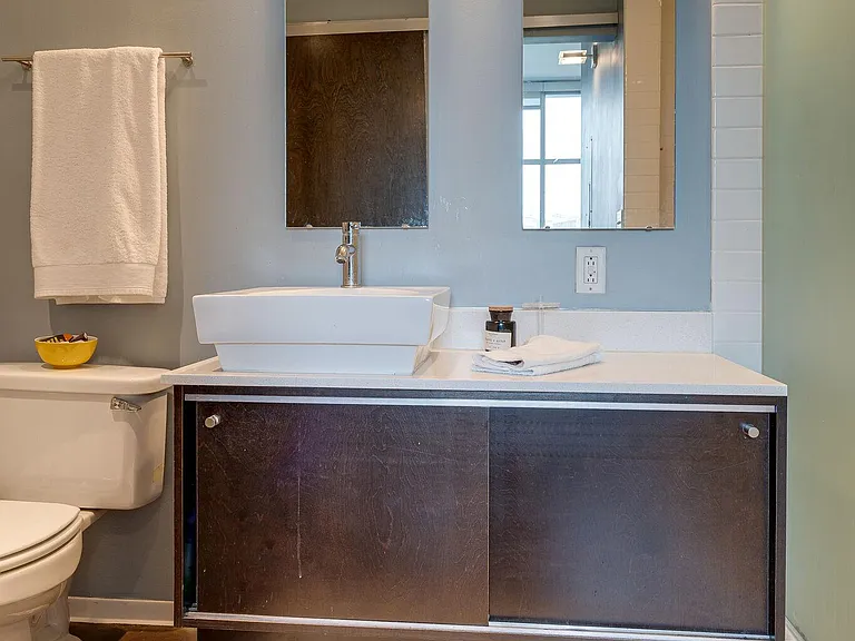 2115 Yeaman Pl #203 — Photo 23