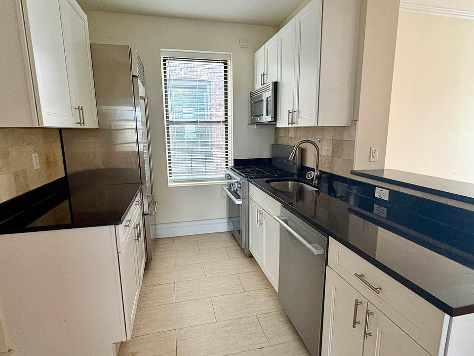 1st image of 466 W 149th St #64