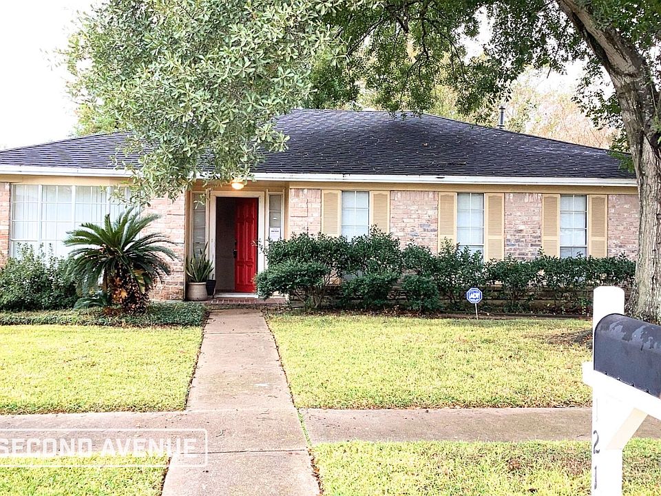 1st image of 12115 Creekhurst Dr