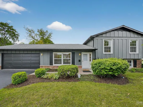 475 Burr Oak Dr, Lake Zurich, IL 60047