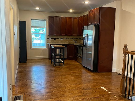 entry & kitchen