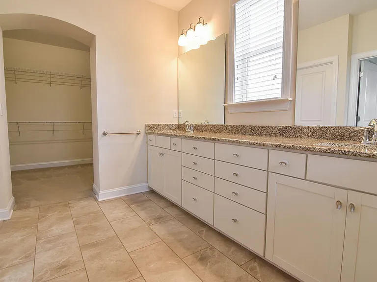 4909 Providence Country Club Dr — Photo 23