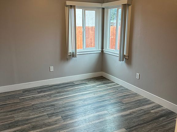 5th image of 187 E Washington Ave #2