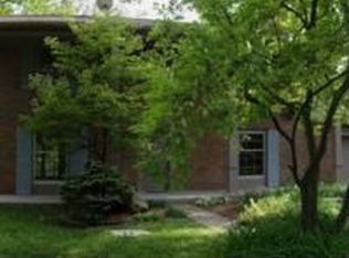 324 Gilmore Ln, Columbia, IL 62236